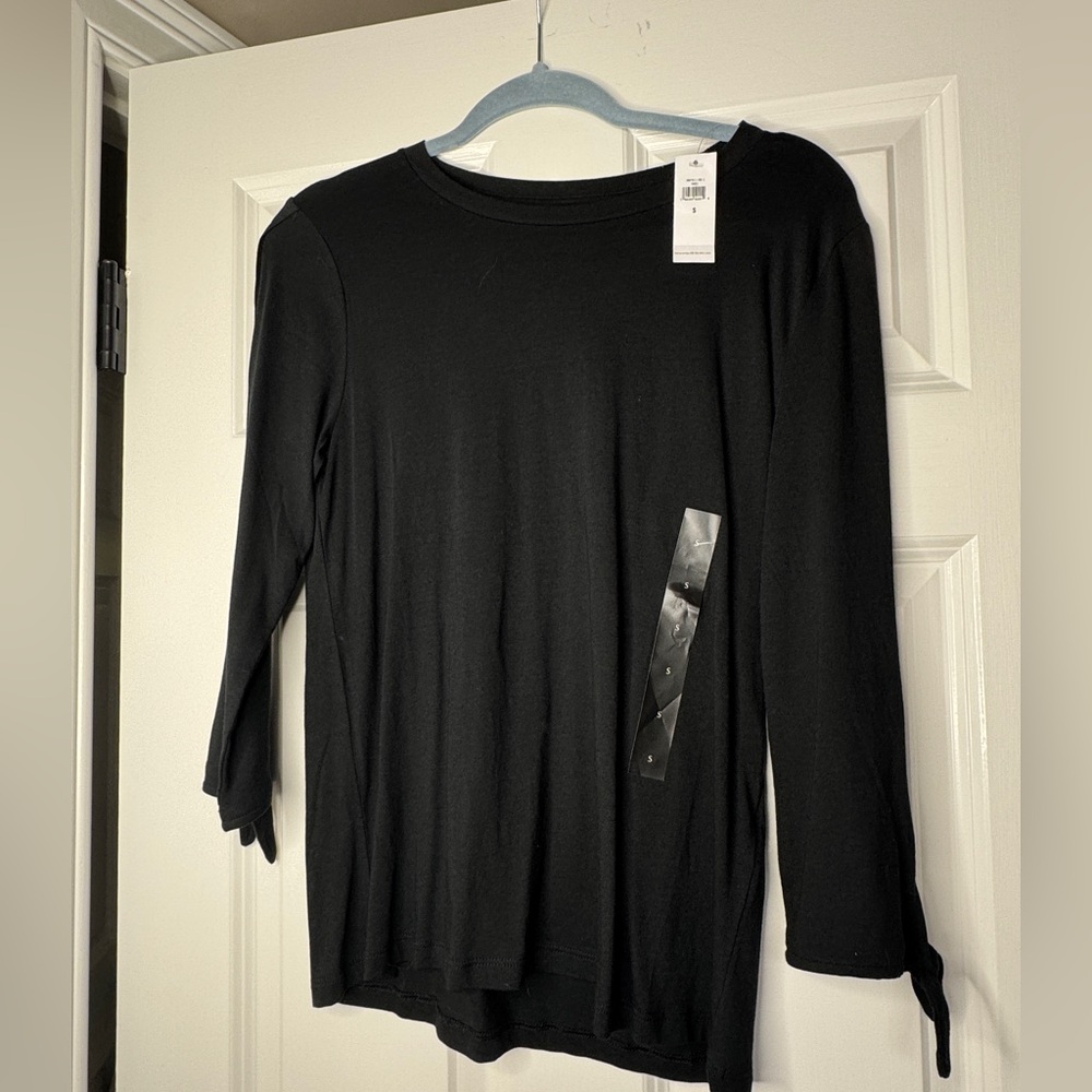 NWT Banana Republic Black Open Arm Long-Sleeve Top
